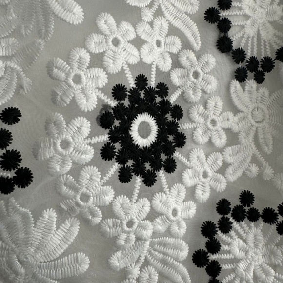 ASOS EDITION Black & White Floral Embroidered Puff Sleeve Mini Dress Size 8 NWT - Picture 8 of 12